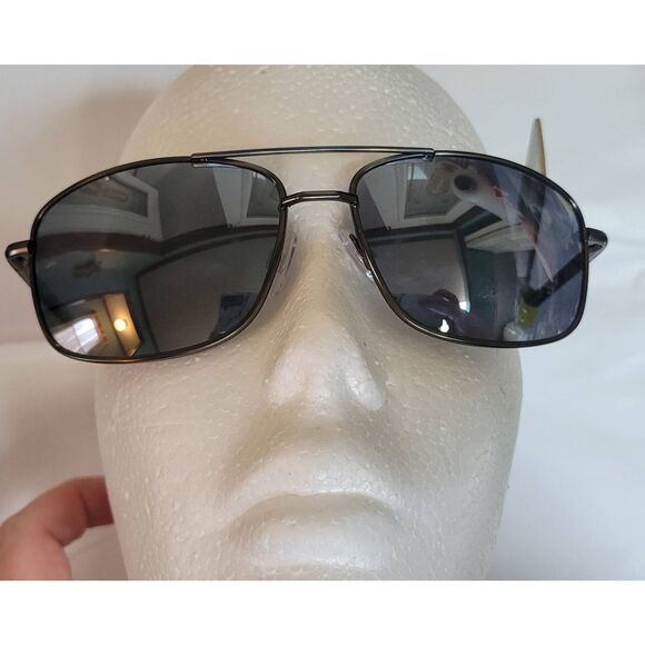 Foster Grant Polarized Silver Mirrored Aviator Sunglasses Scratch Impact Resist - Picture 3 of 8